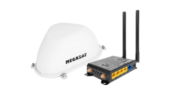 Der Name Megasat steht für ganze Lösungen aus einer Hand: Neben mobilen, fest montierten und nachführenden Sat-Antennen erhalten Camper passende Receiver, LNBs, Verteil- und Übertragungssysteme, Messgeräte und Zubehör. Hier rechts im Bild das Camper Connected LTE- und WiFi-System für besten Internet-Empfang durch Verstärkung der Signale im Fahrzeuginneren.